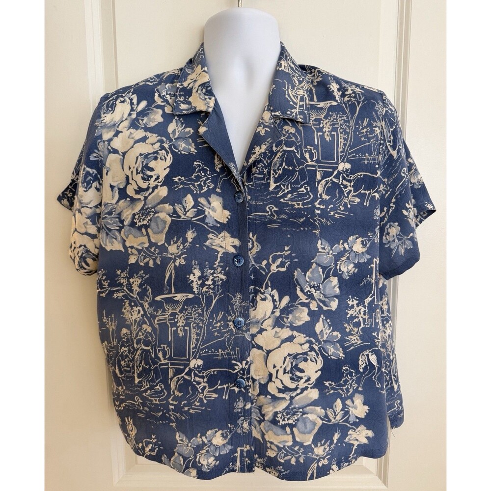Jams World Women’s Hawaiian Blouse, Large, “Pagoda”, Great Condition.